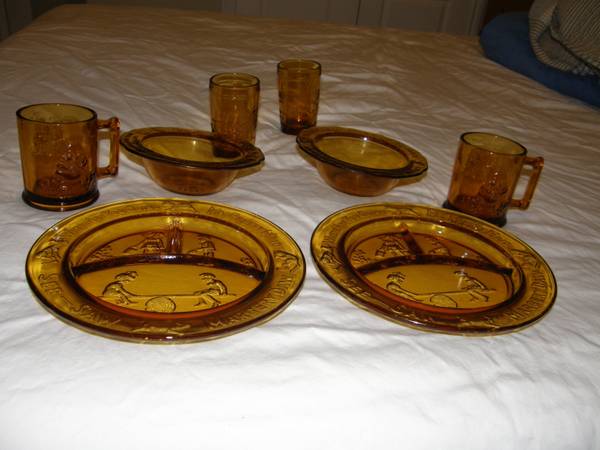 Tiara Glass Amber Sets (2) 1