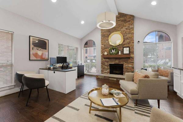 Large Closets, Controlled Access/Gated, Fitness Center 1