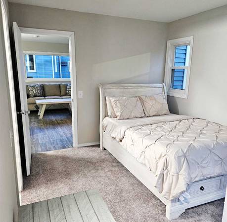 $1,595 / 1br - 504ft2 - Off Street Parking, Pet Friendly Community, Air Conditioner (51 Hopmeadow St, Simsbury, CT)63989075643650122