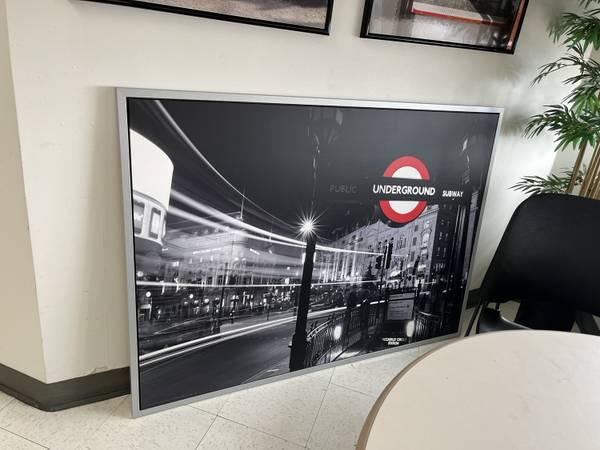 Giant printed canvas: London Underground 1