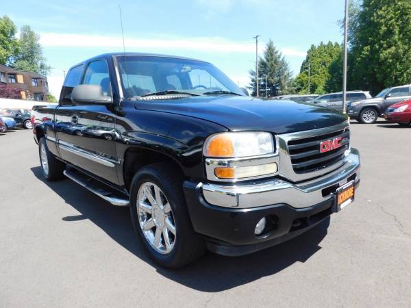 2007 GMC Sierra 1500 Extended Cab 4x4 4WD SLE Pickup 4D 6 1/2 FT Truck 1