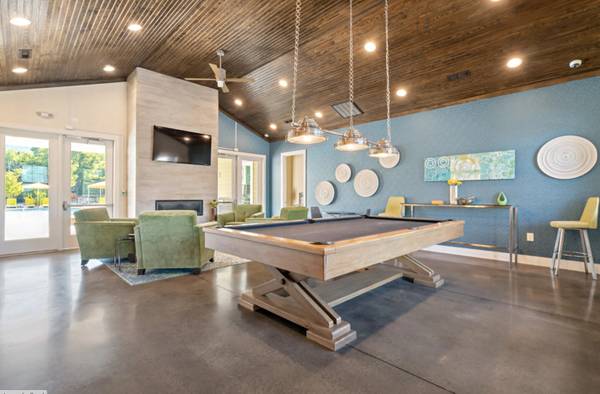 $1,700 / 3br - 1333ft2 - 🏡 Townhomes & Apts in South AVL – W/D, Pools, Bark Parks! (Asheville)64029207185027120
