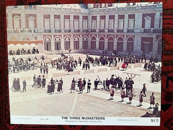 Original THE THREE MUSKETEERS (1973) 11 x 14" Lobby Card 1