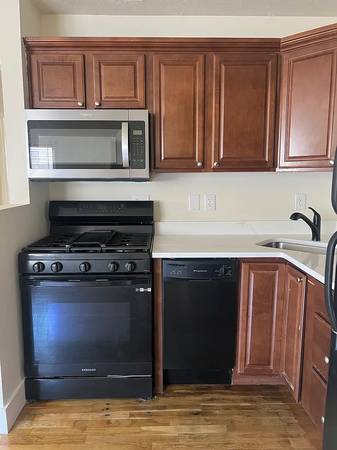 $1,200 / 1br - 750ft2 - Brand New, Modern, One Bedroom Available at 440-3 (Columbia Tusculum)63974612615810121