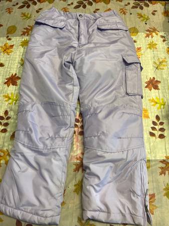 Girl’s snow pants 1