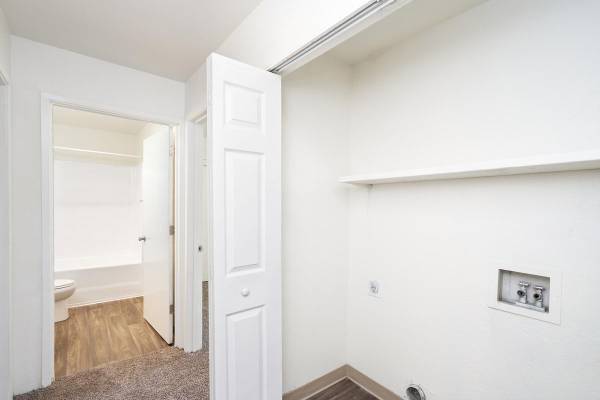 $1,995 / 3br - 1100ft2 - Rare Find! 3 BR Home Steps to Main City Park & Coffee Spots (Downtown Gresham)63831607858563123