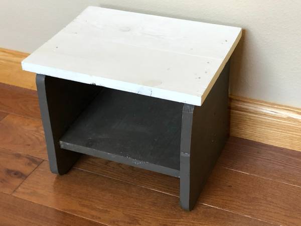 Small Step Stool 1