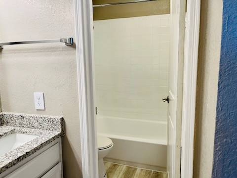 $1,125 / 1br - 652ft2 - Escape the noise, embrace the calm (1455 N. Perry Rd, Carrollton, TX)63796375722755121