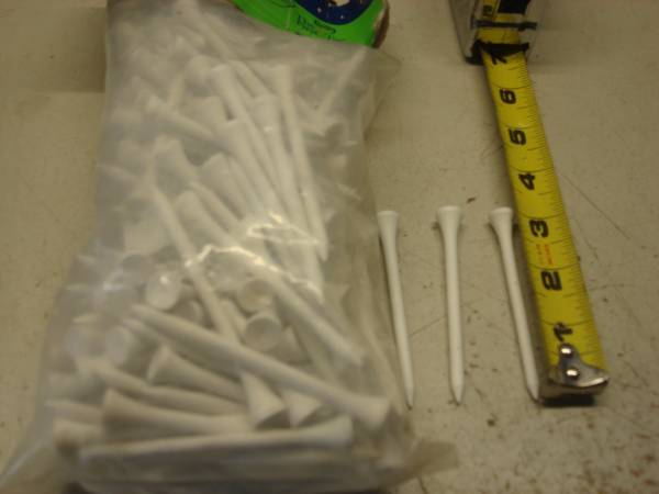 BAG OF 183 GOLF TEES 1