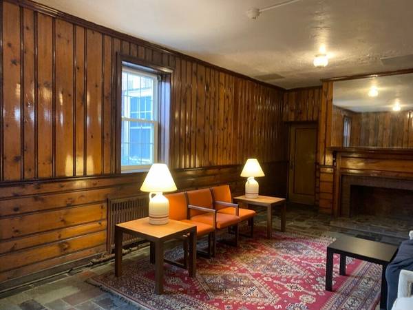 $1,950 / 1br - Harvard Sq One Bed/Bath Apartment H/HW Incl LNDBLDG AVL October 1 2025 (Cambridge)63828338841859124