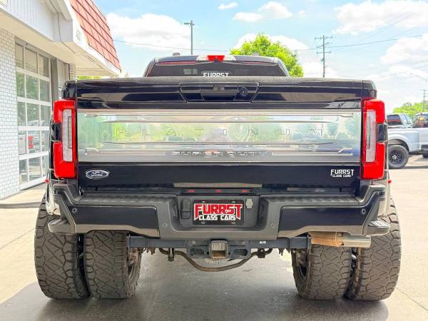 2023 Ford F-450 Super Duty - Photo 4
