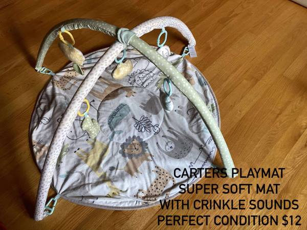 CARTERS PLAYMAT, SUPERSEAT SOFT MAT WITH CRINKLE SOUNDS, PERFECT COND 1