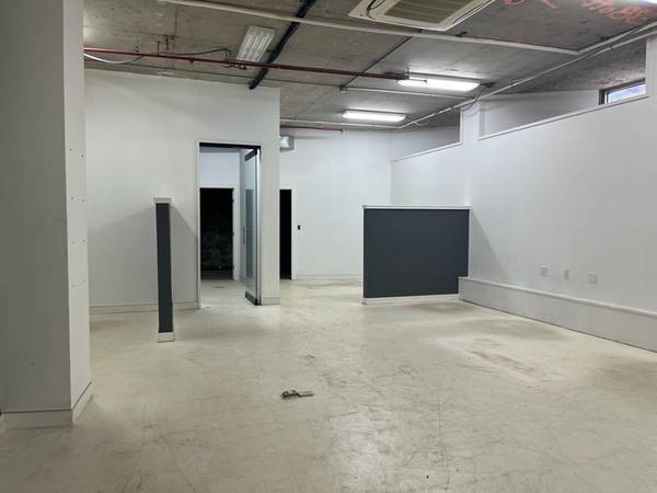$25,000 / 4000ft2 - Huge commercial space for rent NO BROKER FEE (Williamsburg)63854481019777122