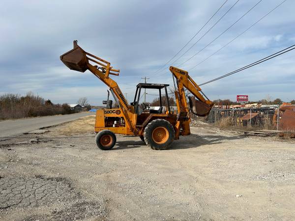 Case 580C Loader Backhoe 1
