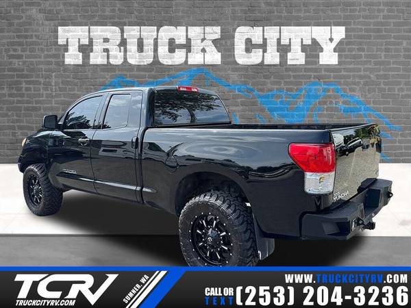 Camioneta Toyota Tundra Grade doble cabina elevada del 2010 - $17,999 (Sumner, WA)63469889962881124