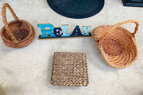 Decor ~ plant caddy , baskets , wood sign . See pictures for measurements and de 1