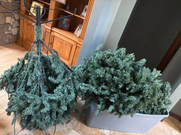 8ft Christmas tree with lights 1