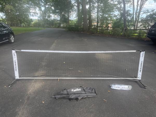 Portable pickleball net 1