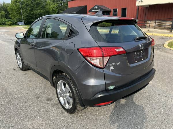 2018 HONDA HR-V LX - $13,995 (South Burlington vt)63622483927937124