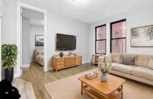 $695 / 1br - 799ft2 - Fully furnished private Master bedroom available for rent (Dover, NH)63656195946369122