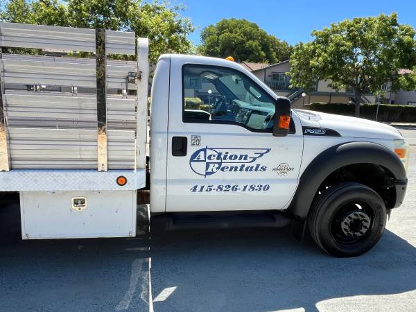 2015 Ford F-450 - Photo 2