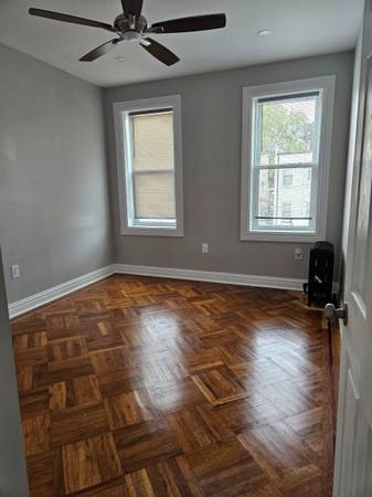 $3,300 / 2br - GREAT 2 BEDROOM APARTMENT 4 RENT (ASTORIA)63870970437761121
