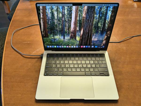 MINT Apple MacBook Pro 14 M4 512GB 16GB AC+ til Jan 2029 Cycle5 !FIRM! 1