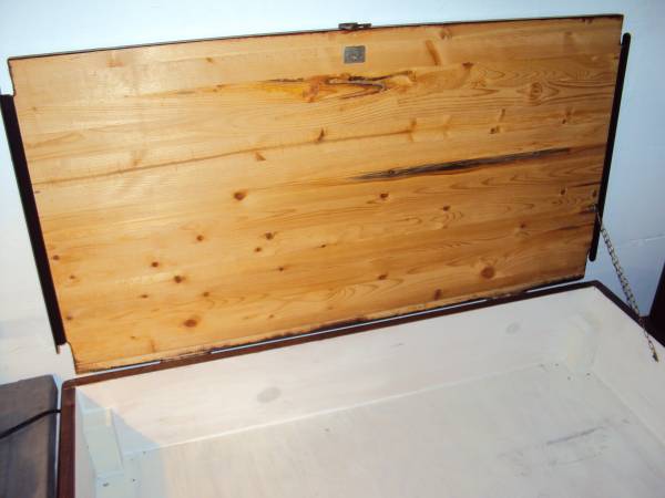 DESK STORAGE BOX 1
