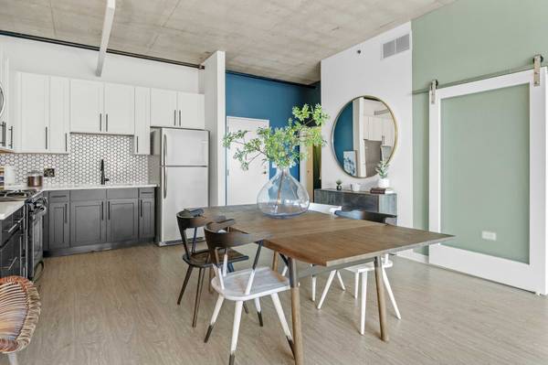 $1,984 / 1br - Modern South Loop  1 Bedroom-WD, Gym, Rooftop, Large Windows! (South Loop)63899122949123120