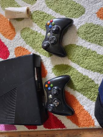 Xbox 360 - $100 (Jonesborough)63442399253891122