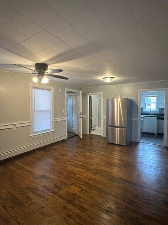 $1995.00 / 2br - 1000ft2 - Updated 2 Bedroom – New Appliances, Hardwood/LVT Floors, Pet Friendly|63931923655554120