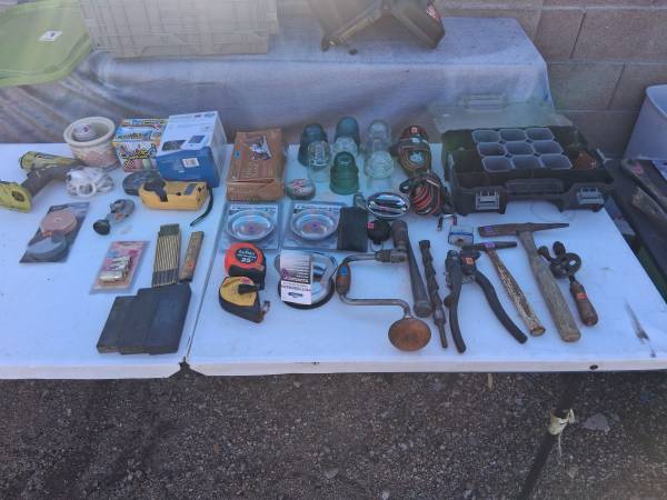 Yardsale 1