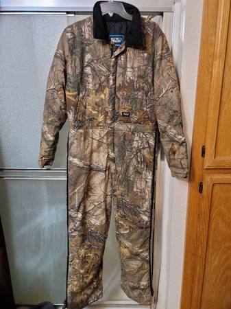 Camo insulated kids coveralls 1