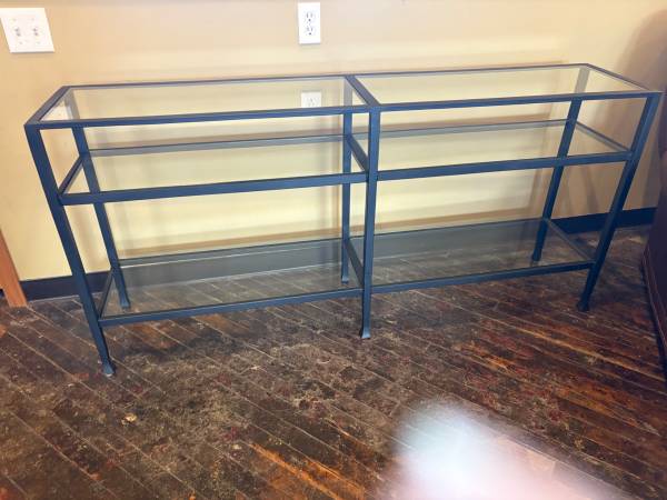 Exceptionally Crafted Modern Iron Console Foyer Table 1
