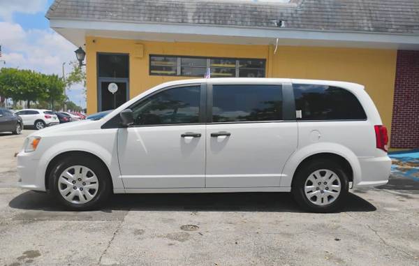 2019 Dodge Grand Caravan SE Plus 4dr Minivan / Mini-van / Caravan - $9,999 (Plantation)63479947521539123
