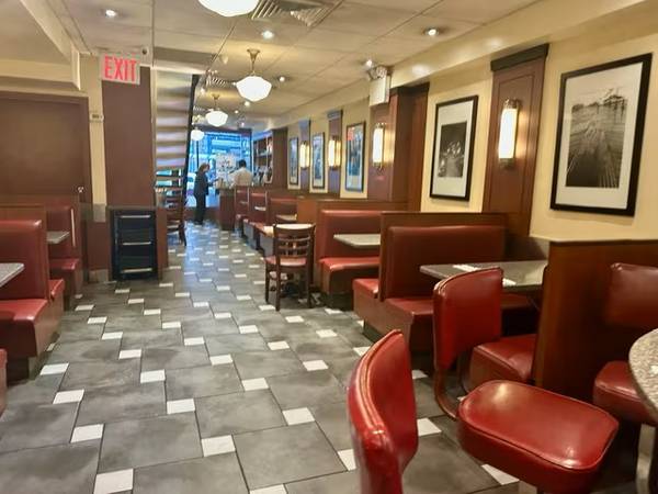 $33,333 / 2000ft2 - GREAT RESTAURANT ON 57TH AND LEXINGTON (Midtown East)63816575757955120
