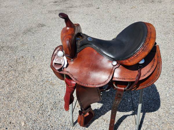 16 1/4" Rocking R all around saddle 1