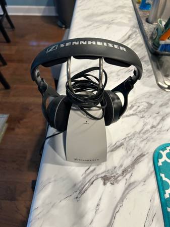 Wireless headphones 1