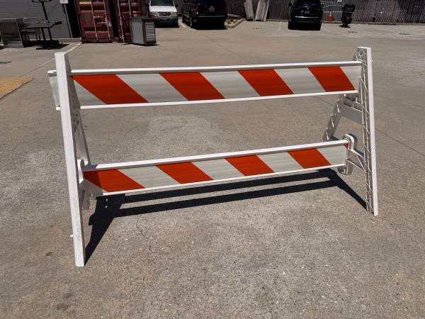 **Plastic Road Work / Construction Safety Barriers - Set of 2 1