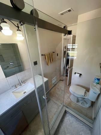 3 day design Shower 1