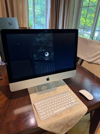 iMac 21.5 Mid2014 キーボード・マウス付き iMac 21.5” (Mid 2014) with keyboard & mouse - computers - by