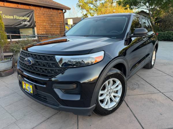 🚙🔥 2020 Ford Explorer 4WD – Sharp, Loaded & Ready to Go! 🔥🚙 1