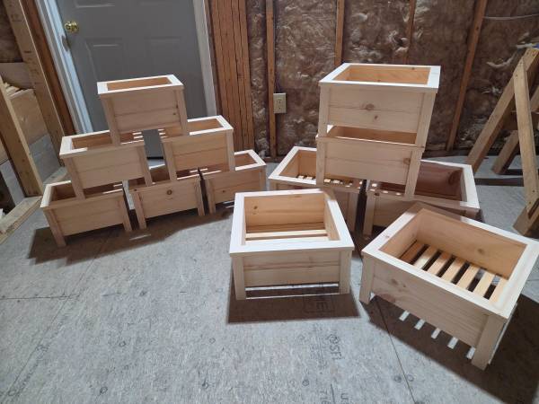 Pine planter boxes 1