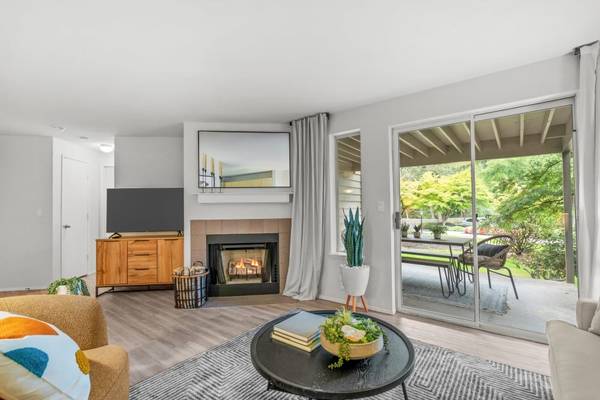 $1,738 / 1br - 755ft2 - 1BD 1BA, Resident Rewards Program, Corian Countertops (2600 NE Minnehaha St, Vancouver, WA)63956785968130120