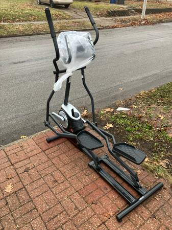 Free elliptical 1