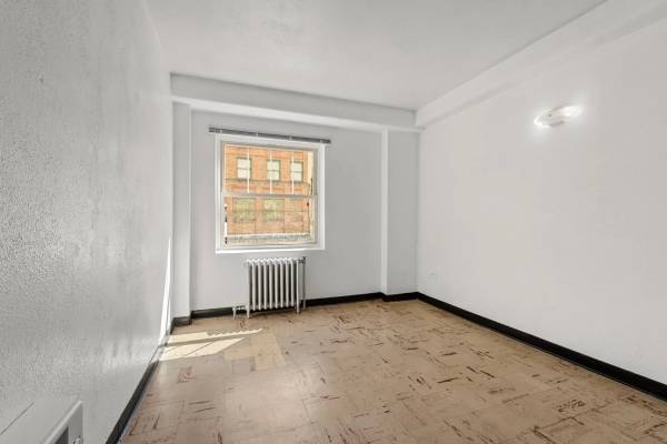$660 / 375ft2 - All Utilities and Heating Included + Section 8 Housing Accepted!63779894823811124