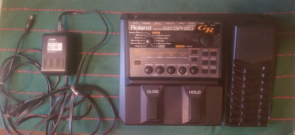 Roland GR-20 Guitar Synthesizer - musical instruments - by owner
