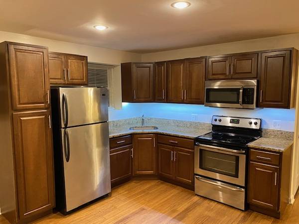 $1,600 / 2br - Huge Clean Basement Apt - All Utilities, Internet, Cable TV Included (Owings)63882465458435120