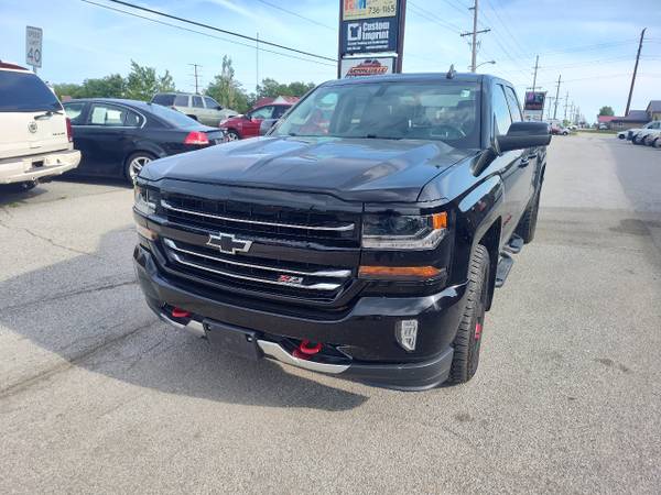 2017 Chevrolet Silverado 1500 4WD Double Cab 143.5 LT w/2LT - $21,000 (Merrillville, IN)63469630063747122