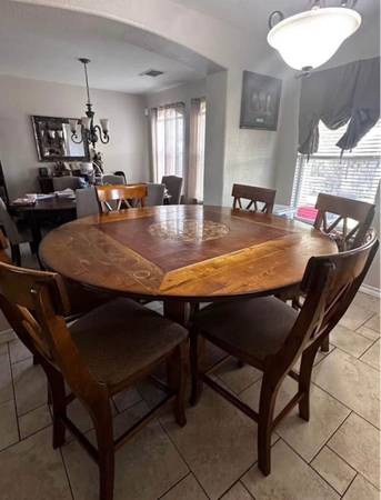 Counter-height expandable dining table 1